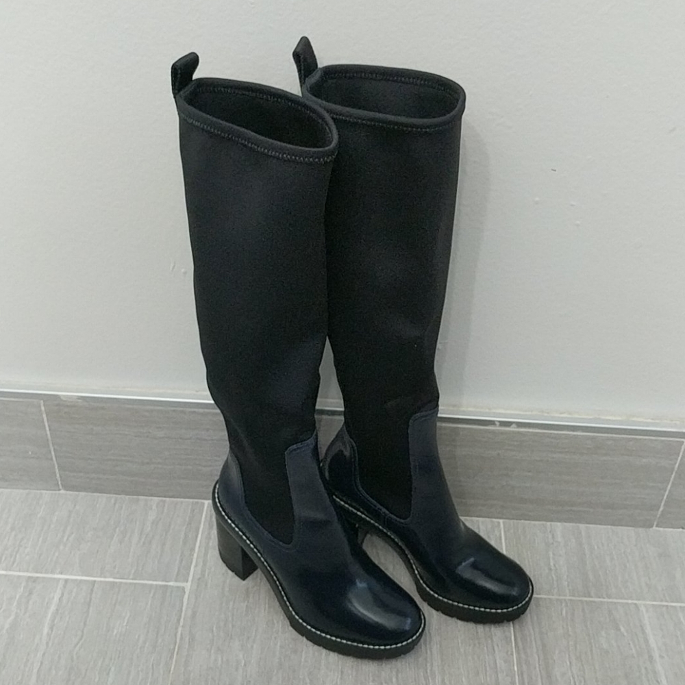 TORY BURCH Preston Rain Knee High Lug Sole Stretch Calf Boots 95mm Sz 5